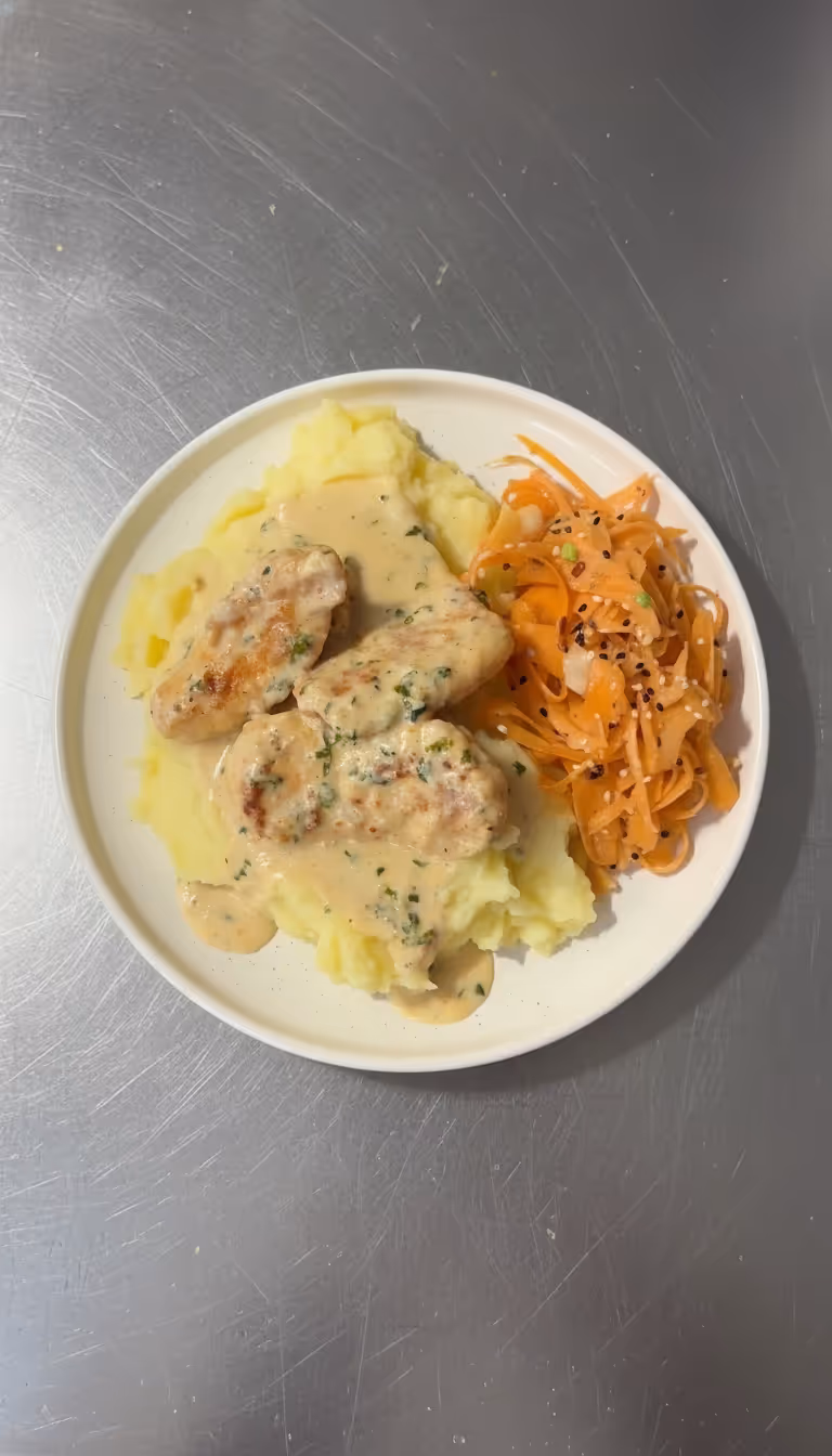 Krémové kuřecí maso s parmezánem