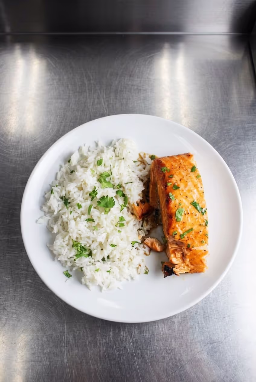 Teriyaki losos s kokosovou rýží